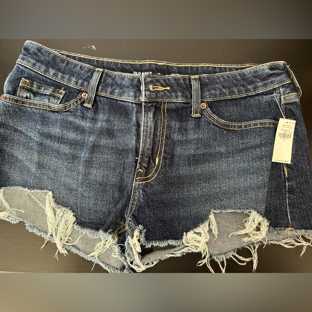 Old Navy size 8 cut off jean shorts